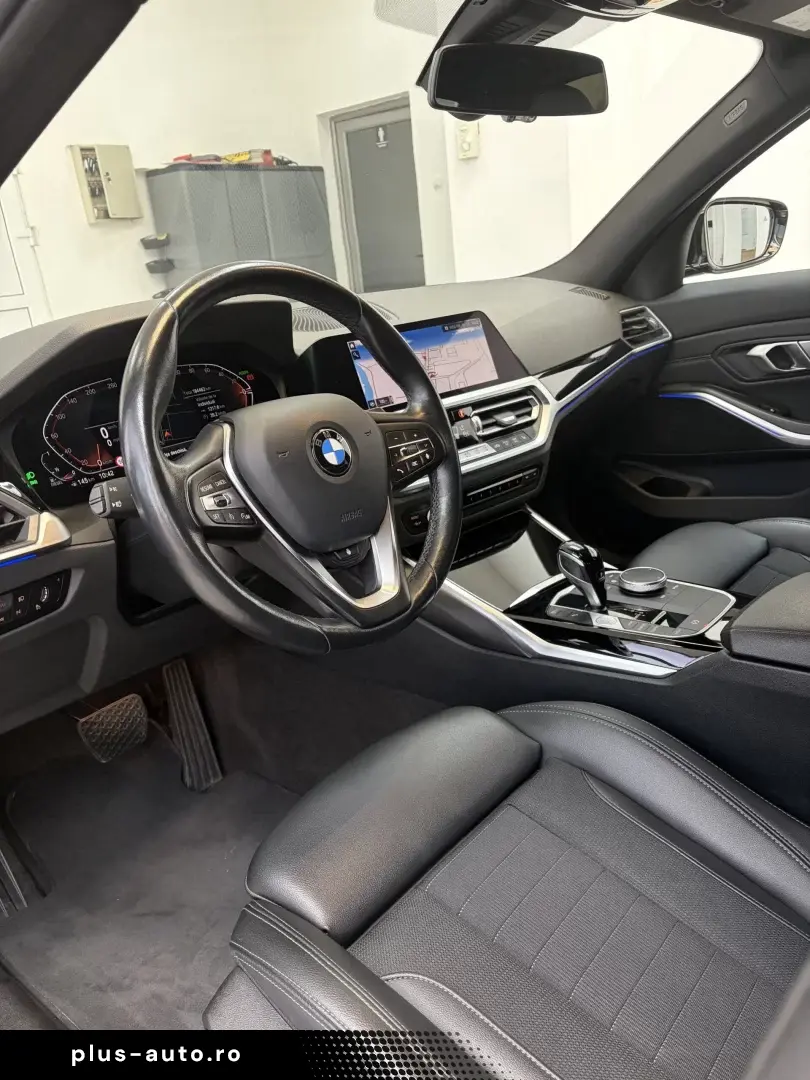 BMW SERIA 318 Luxury  2022