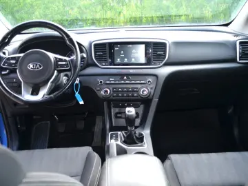 KIA SPORTAGE MT