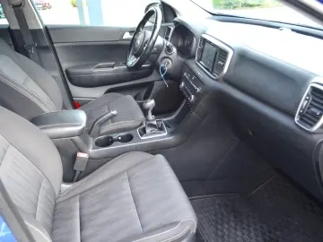 KIA SPORTAGE MT