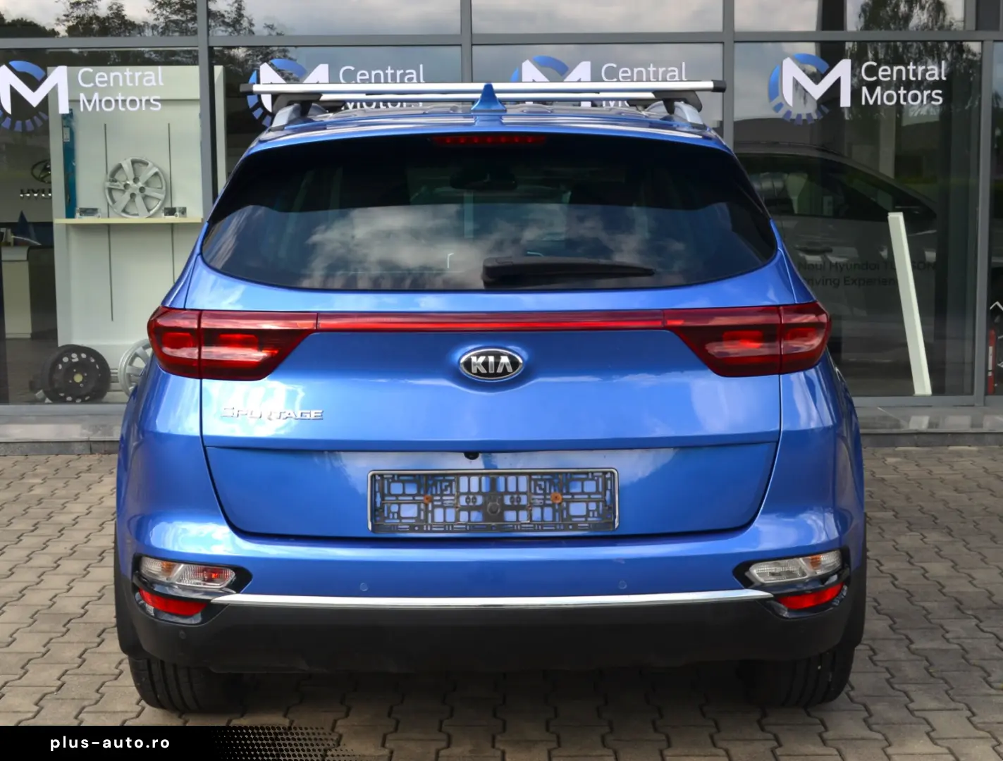 KIA SPORTAGE MT