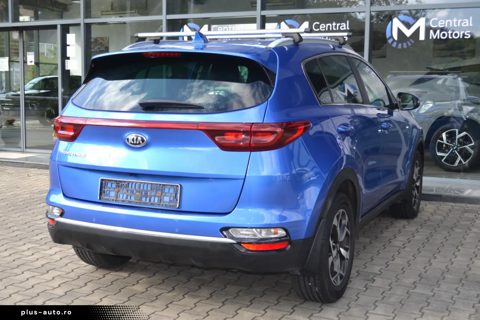 KIA SPORTAGE MT