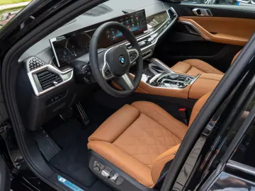 BMW X6 30d M SPORT.DR.ASS.PANO.LUFTF.LED.H K.HUD.360