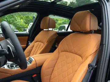 BMW X6 30d M SPORT.DR.ASS.PANO.LUFTF.LED.H K.HUD.360