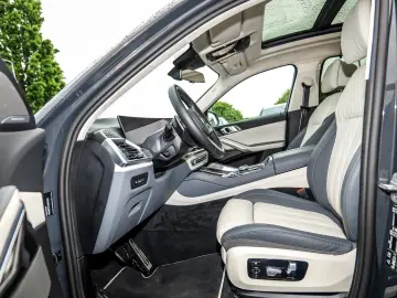 BMW X6 xDrive30d M Sport PANO HUD ACC RFK NAVI LED D