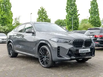 BMW X6 xDrive30d M Sport PANO HUD ACC RFK NAVI LED D
