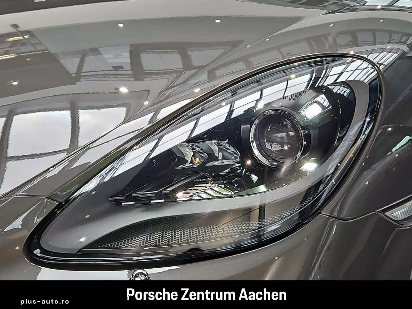 PORSCHE Cayman 718 BOSE 20-Zoll Rückfahrkamera