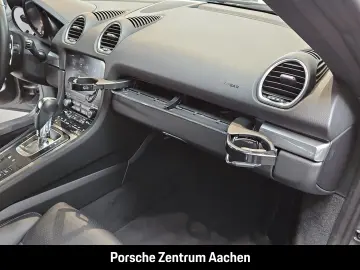 PORSCHE Cayman 718 BOSE 20-Zoll Rückfahrkamera