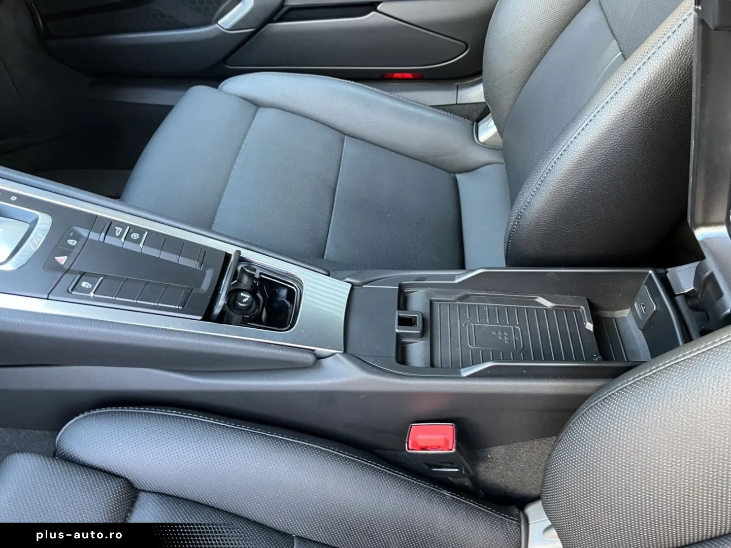 PORSCHE Cayman 718 Sitzbel.Apple CarPlay Abstandsreg.