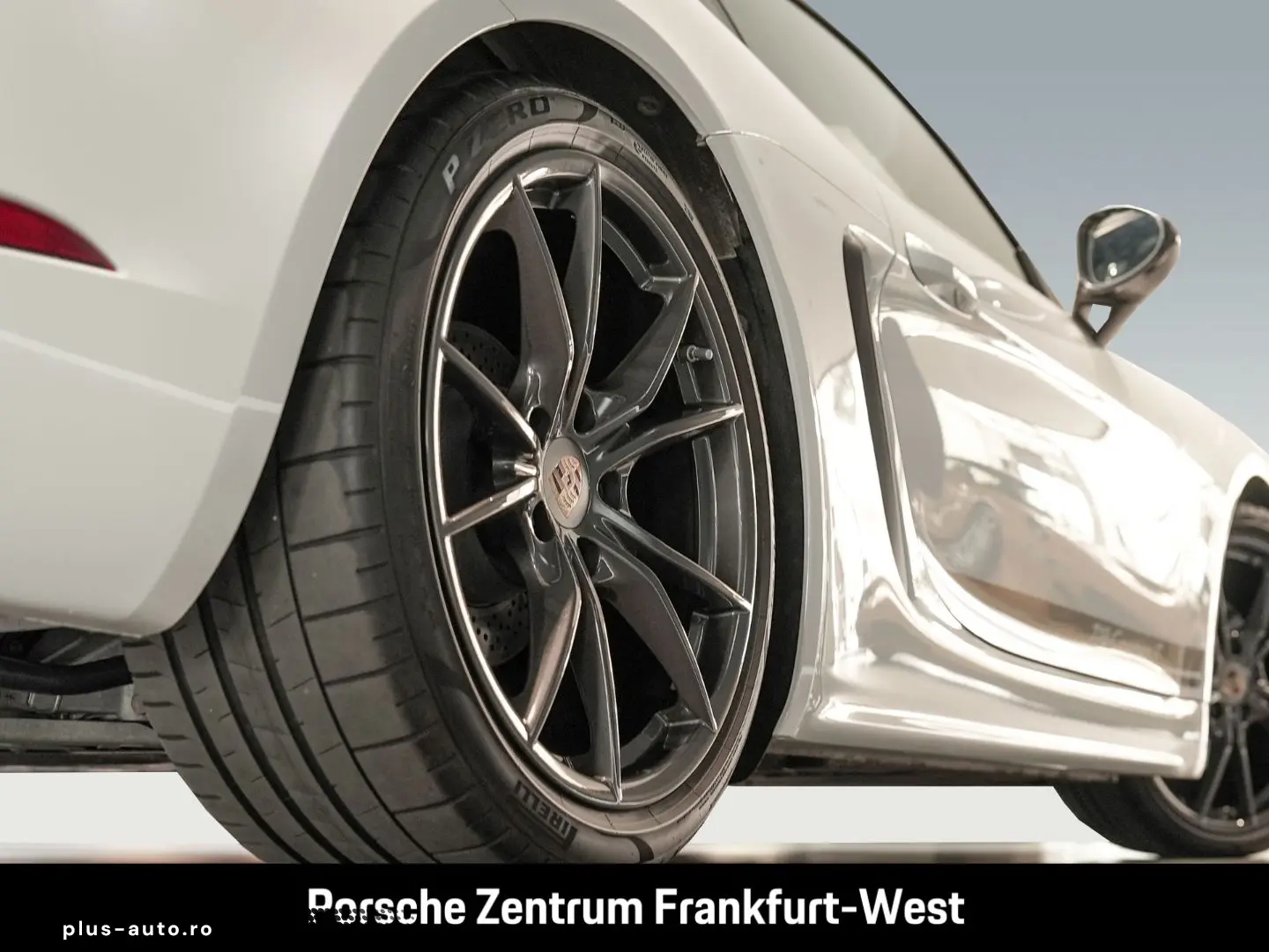 PORSCHE Cayman 718 T Sport Chrono Package nur 33.450 km