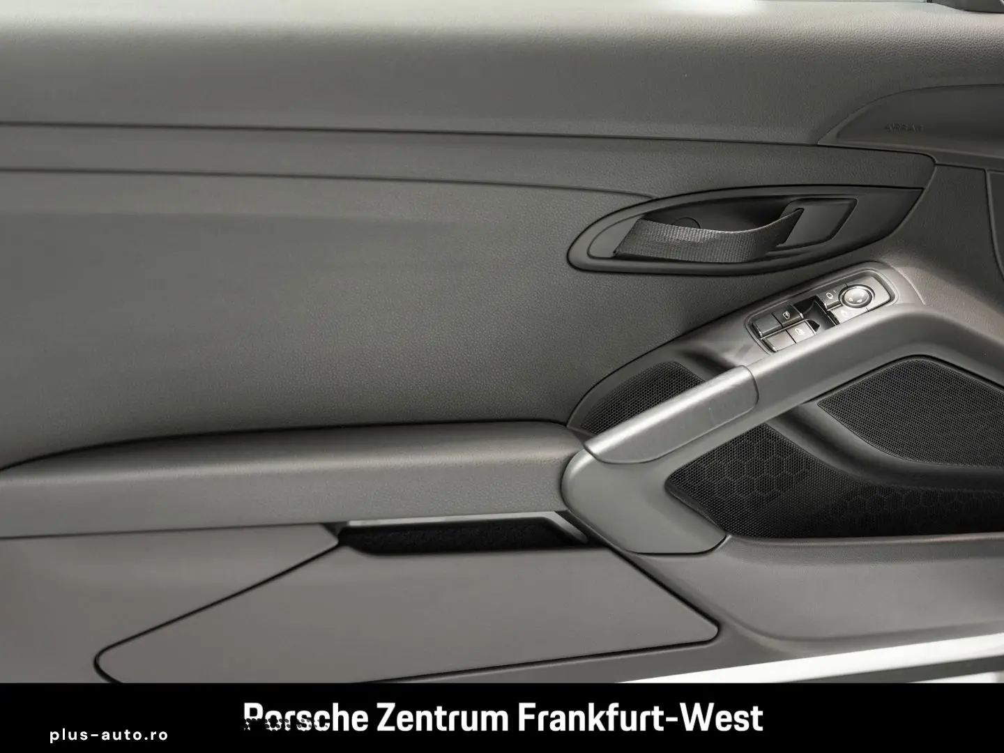 PORSCHE Cayman 718 T Sport Chrono Package nur 33.450 km