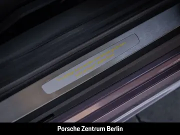 PORSCHE Cayman 718 T 1.Hand nur 1.360km BOSE Sportsitze