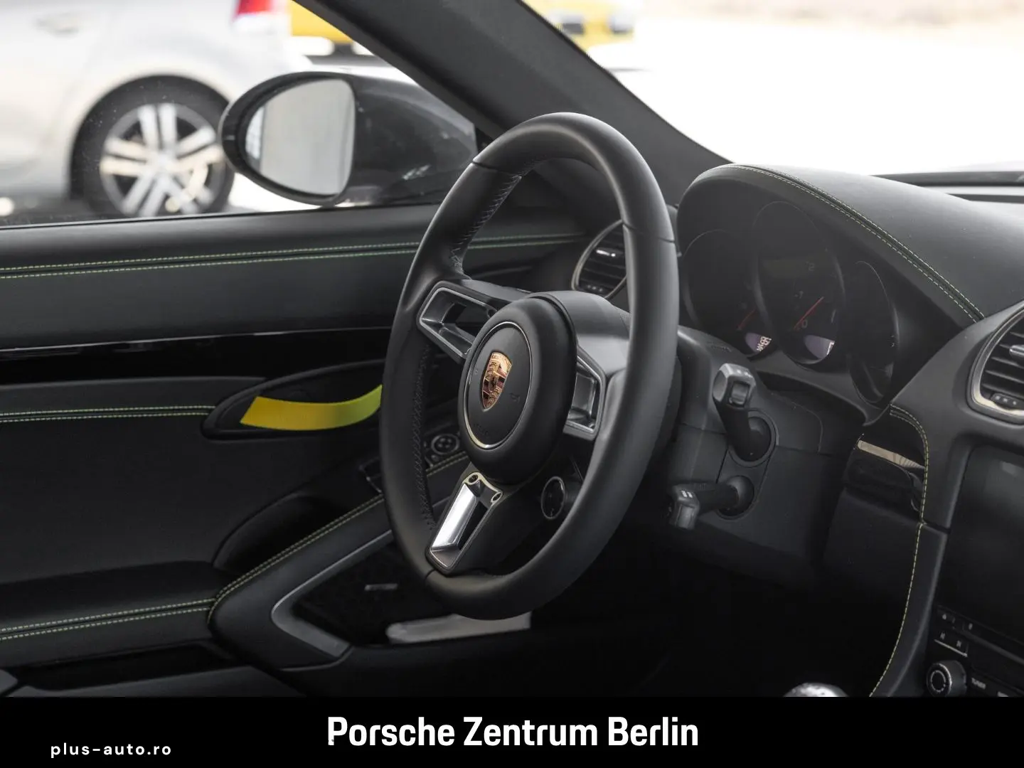 PORSCHE Cayman 718 T 1.Hand nur 1.360km BOSE Sportsitze