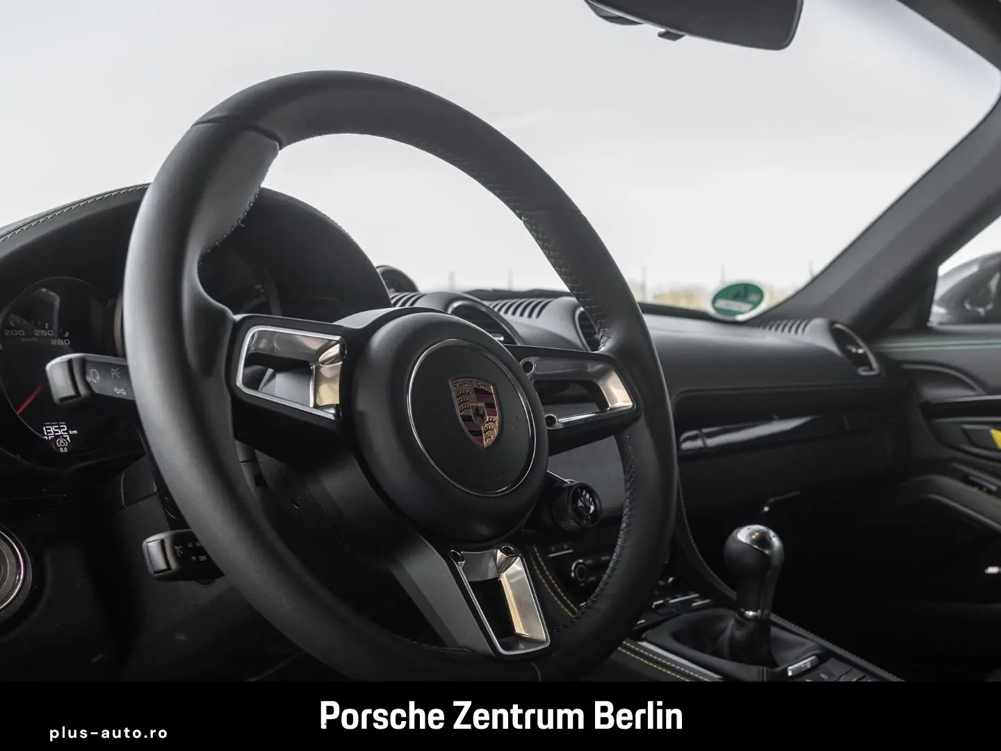 PORSCHE Cayman 718 T 1.Hand nur 1.360km BOSE Sportsitze