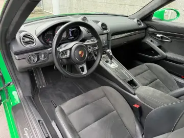 PORSCHE 718 Cayman GTS 4.0 PDK Bose ACC