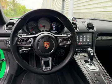 PORSCHE 718 Cayman GTS 4.0 PDK Bose ACC