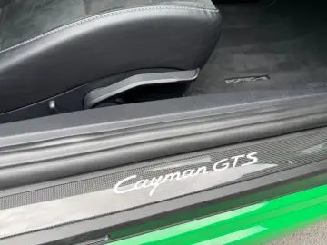 PORSCHE 718 Cayman GTS 4.0 PDK Bose ACC
