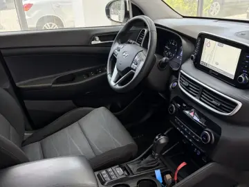 HYUNDAI TUCSON Business  2018