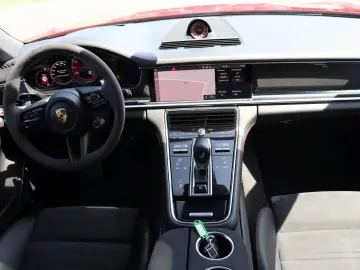 PORSCHE Panamera GTS Sport Turismo  SPORT-DESIGN STANDHE