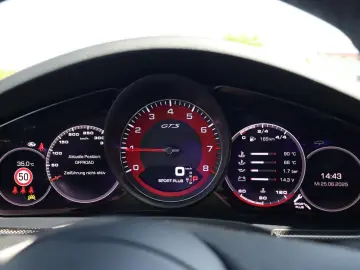 PORSCHE Panamera GTS Sport Turismo  SPORT-DESIGN STANDHE
