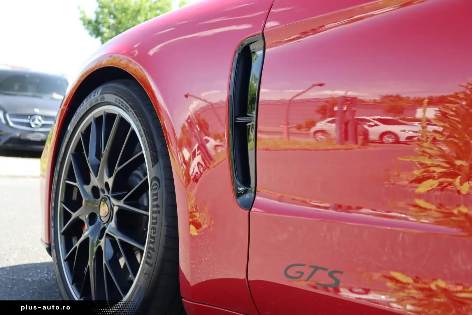 PORSCHE Panamera GTS Sport Turismo  SPORT-DESIGN STANDHE