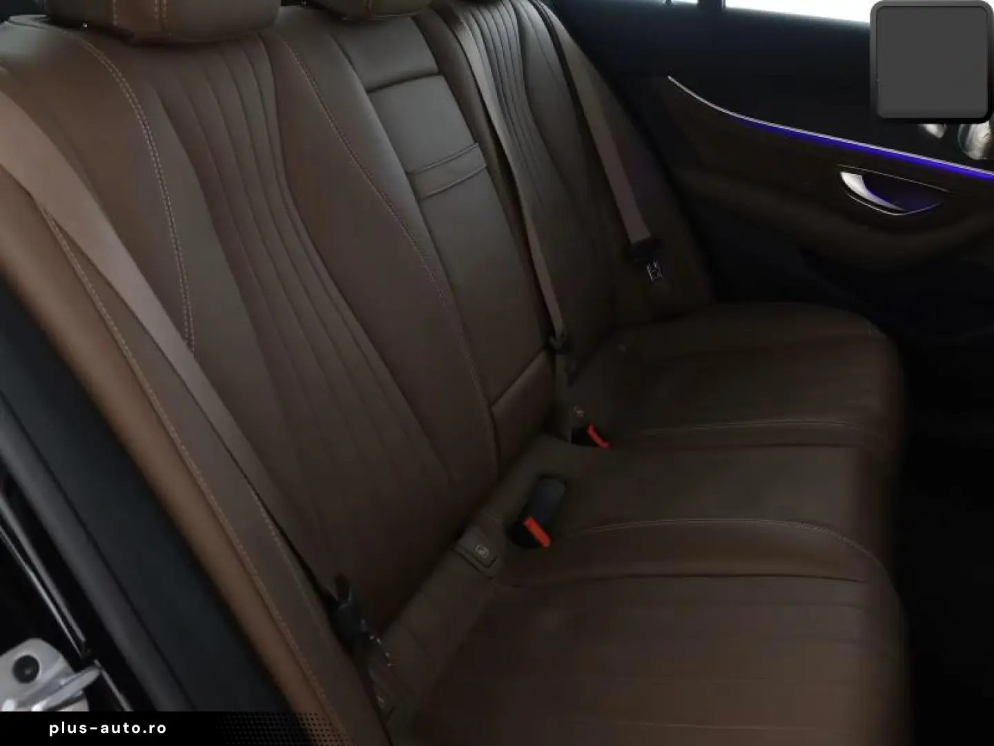 Mercedes-Benz E 300 e 4M AMG