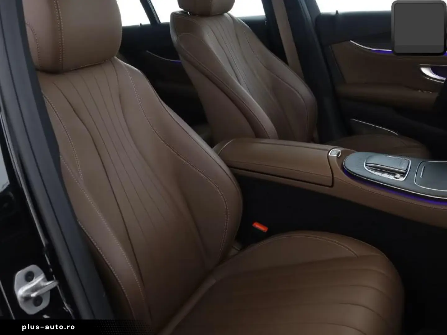 Mercedes-Benz E 300 e 4M AMG