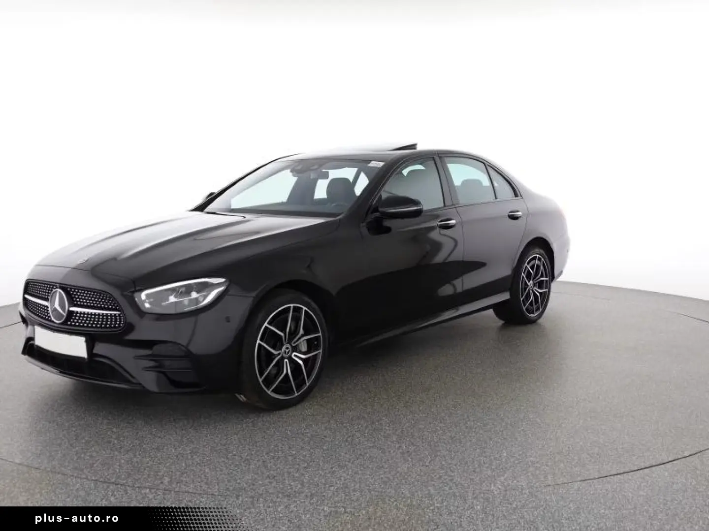 Mercedes-Benz E 300 e 4M AMG