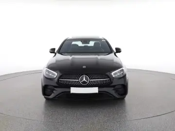 Mercedes-Benz E 300 e 4M AMG