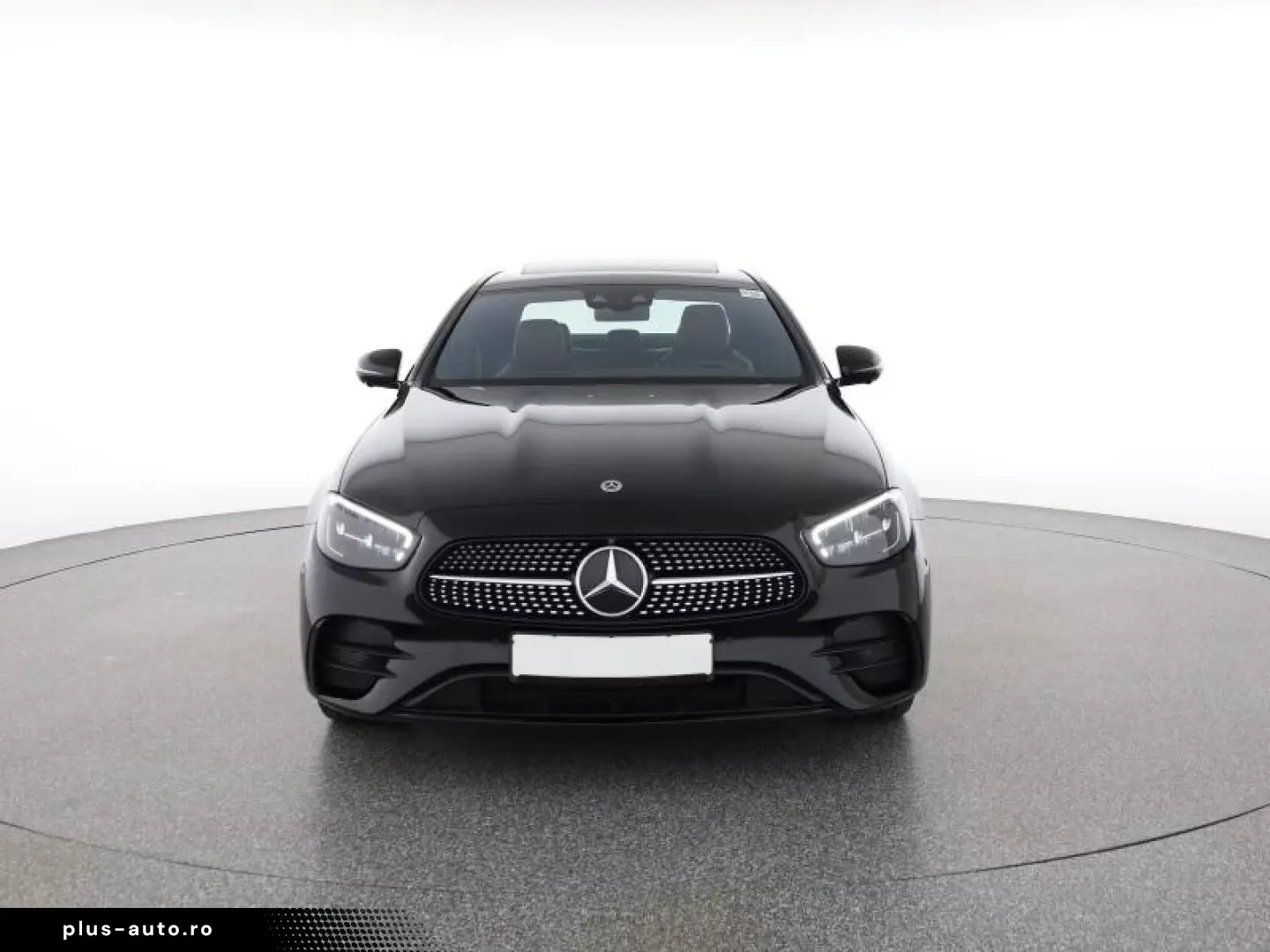 Mercedes-Benz E 300 e 4M AMG