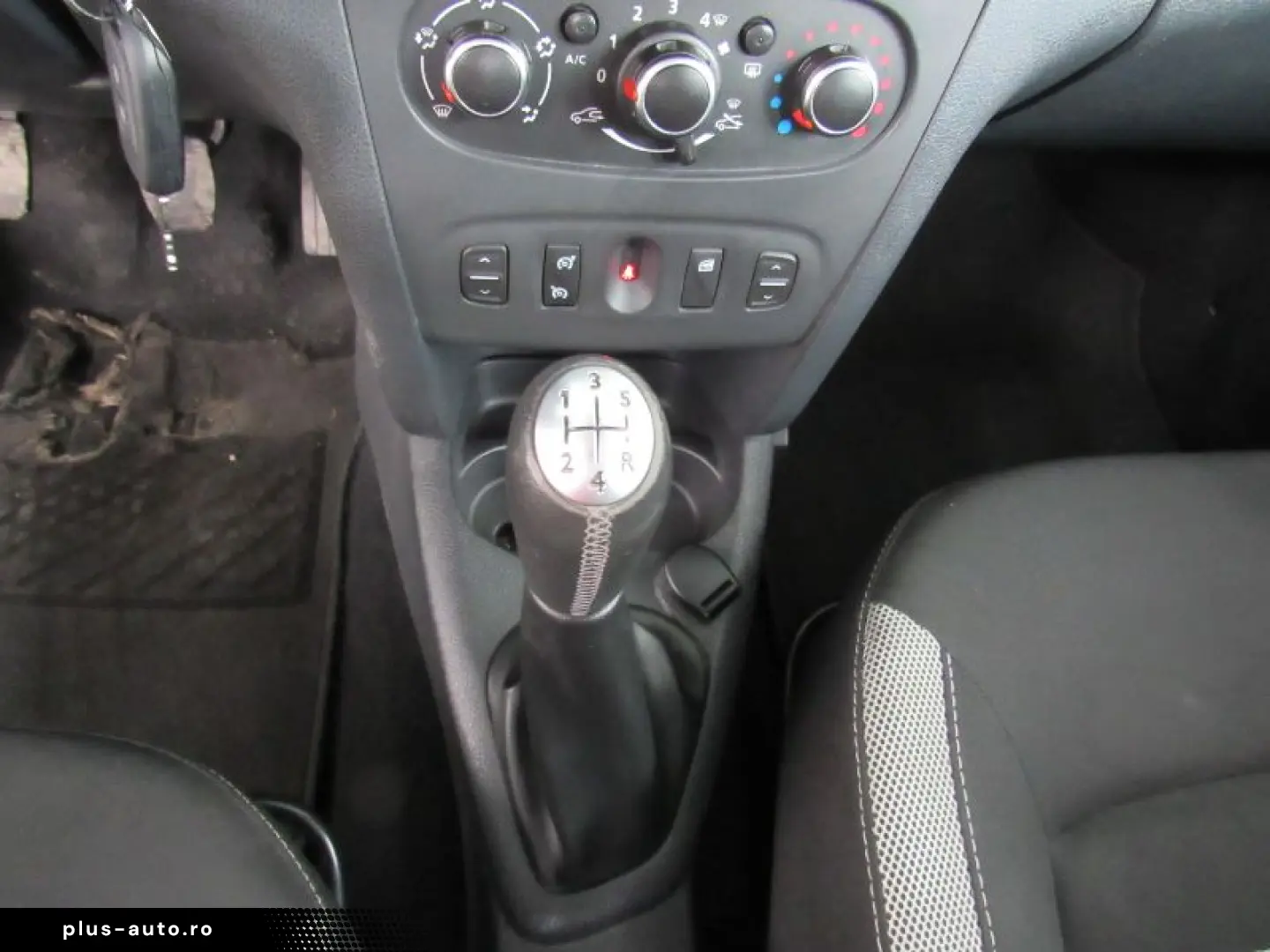 DACIA SANDERO 0.9 TCe 90CP Stepway EU6