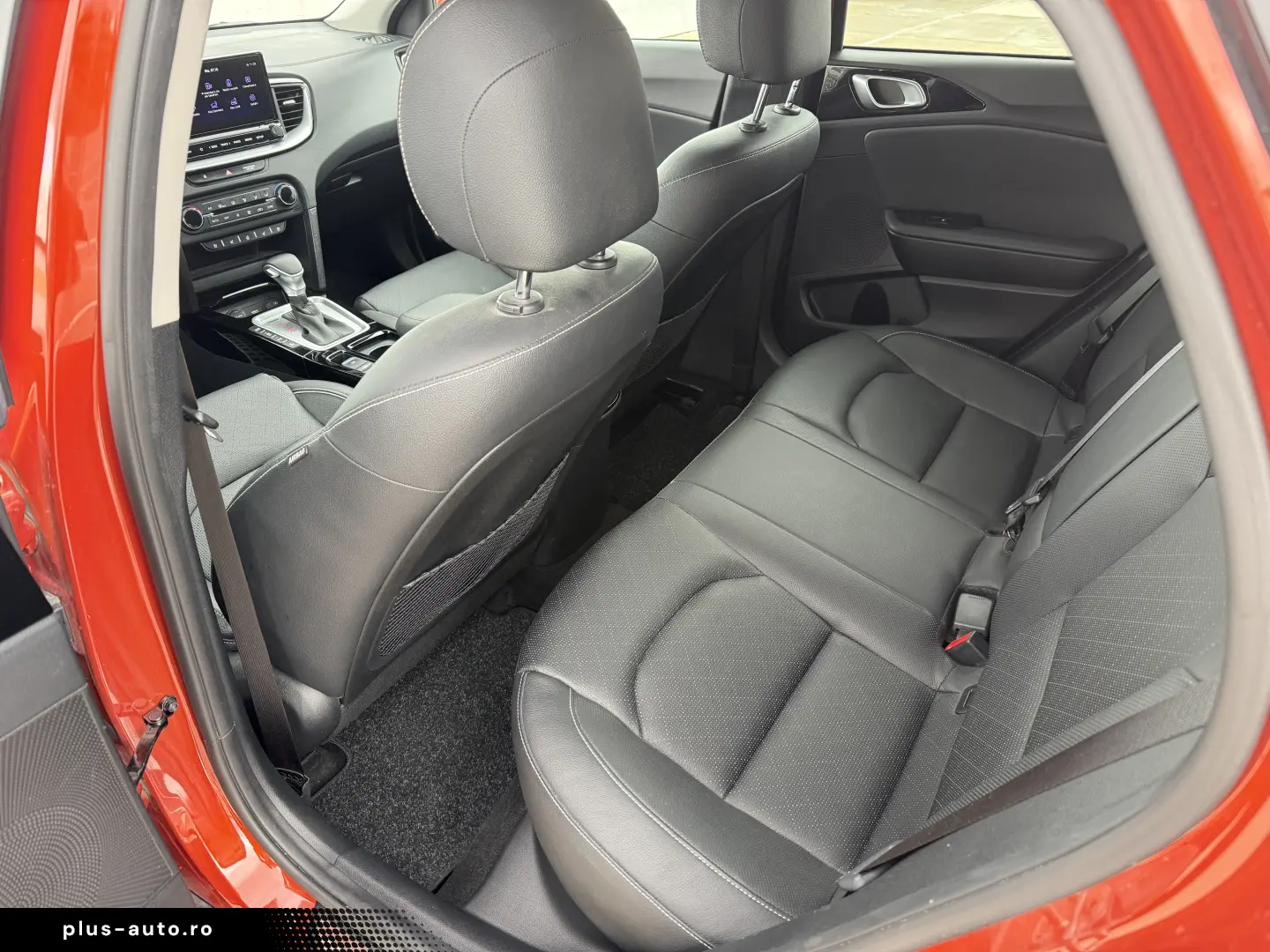 Kia XCeed Platinum 1.6 MHEV Diesel Automat 2022 136 CP