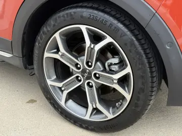 Kia XCeed Platinum 1.6 MHEV Diesel Automat 2022 136 CP