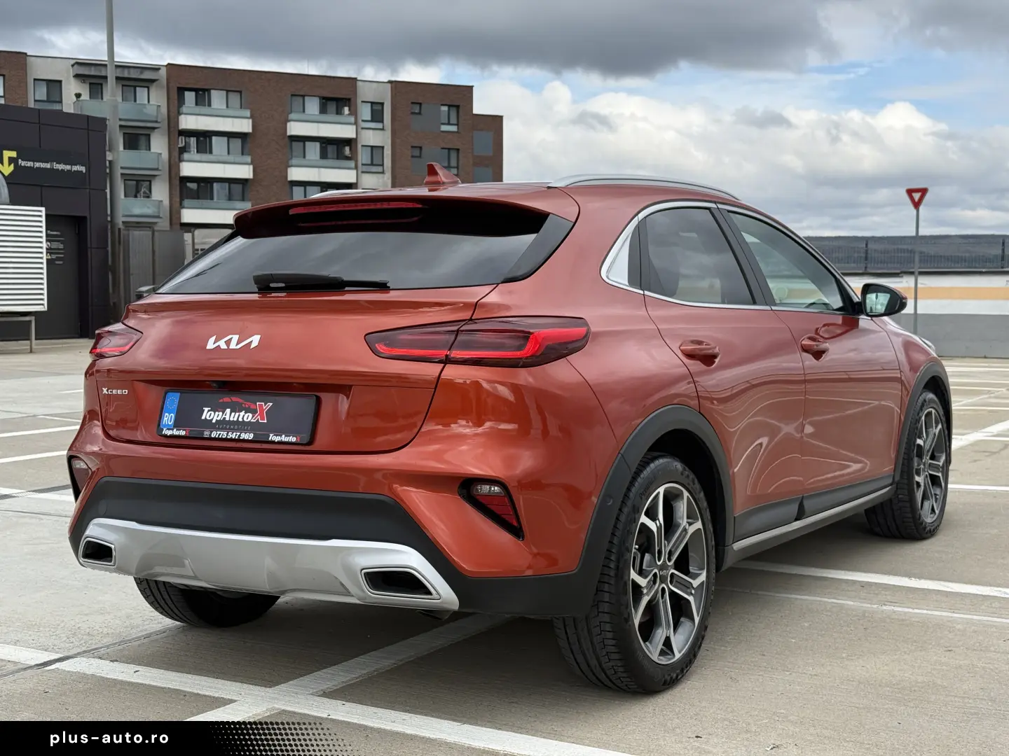 Kia XCeed Platinum 1.6 MHEV Diesel Automat 2022 136 CP