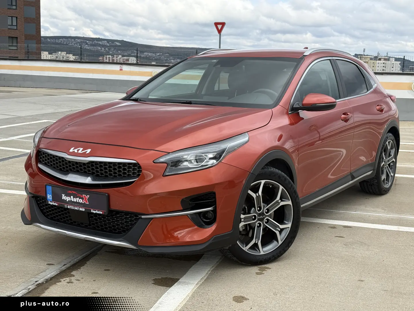 Kia XCeed Platinum 1.6 MHEV Diesel Automat 2022 136 CP