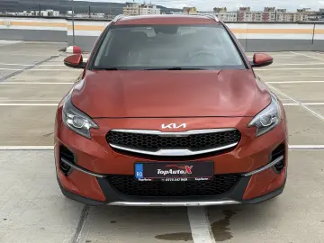 Kia XCeed Platinum 1.6 MHEV Diesel Automat 2022 136 CP