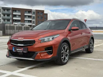 Kia XCeed Platinum 1.6 MHEV Diesel Automat 2022 136 CP