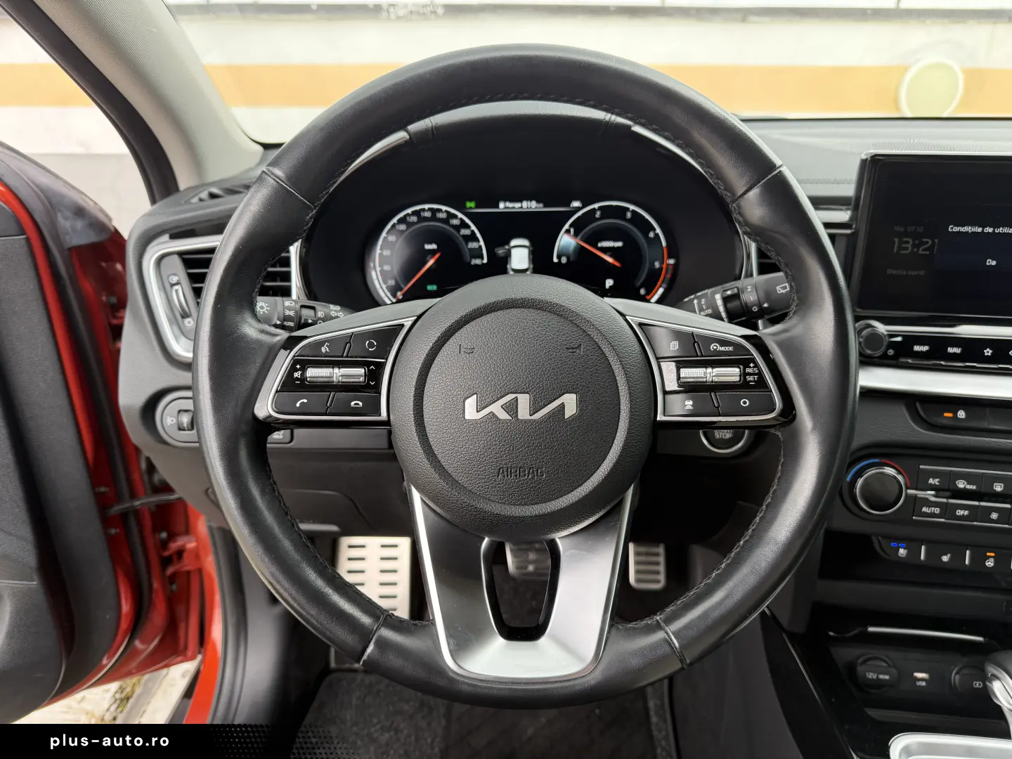 Kia XCeed Platinum 1.6 MHEV Diesel Automat 2022 136 CP