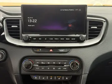Kia XCeed Platinum 1.6 MHEV Diesel Automat 2022 136 CP