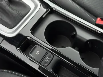 Kia XCeed Platinum 1.6 MHEV Diesel Automat 2022 136 CP