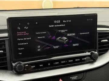 Kia XCeed Platinum 1.6 MHEV Diesel Automat 2022 136 CP