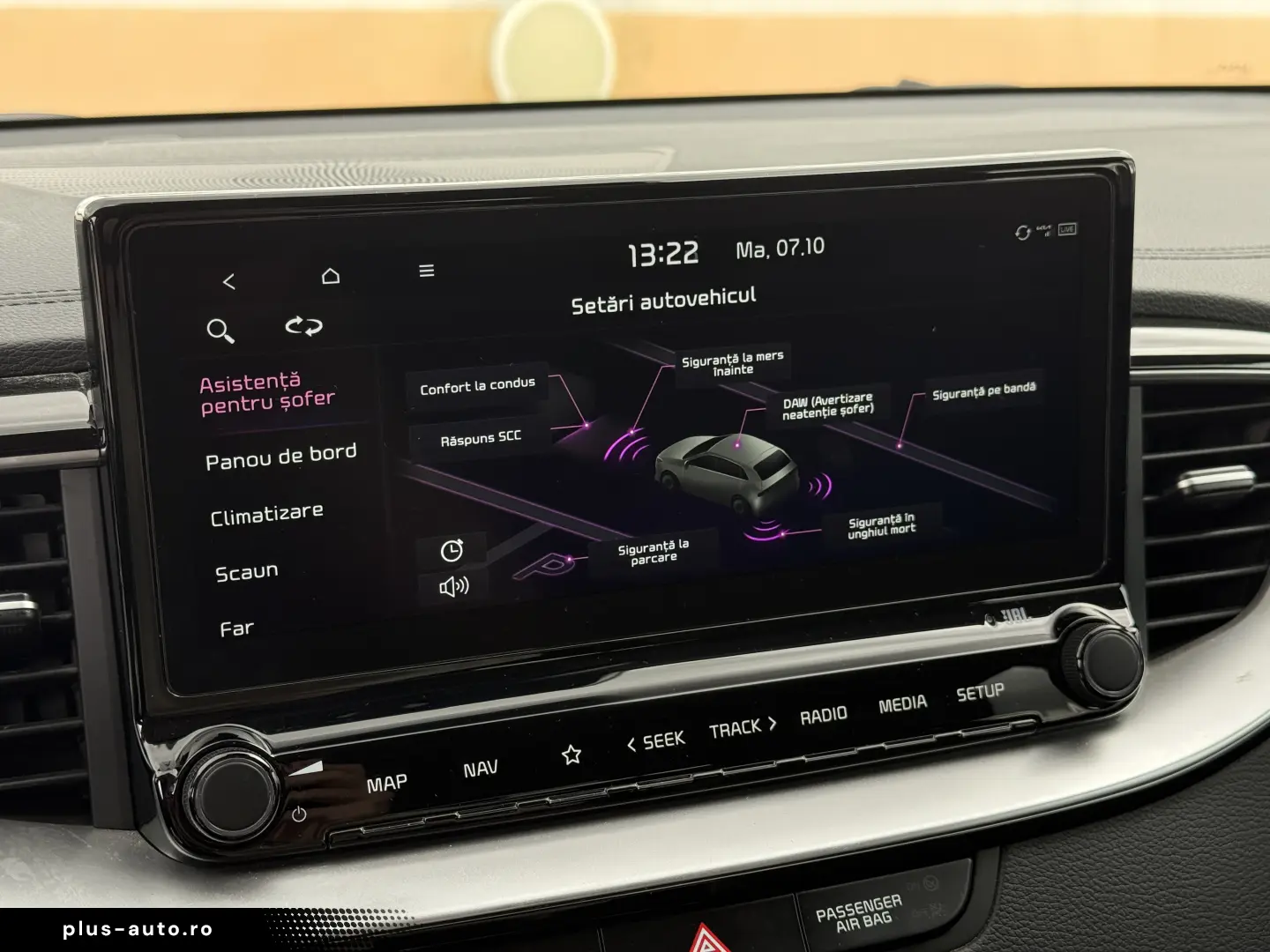 Kia XCeed Platinum 1.6 MHEV Diesel Automat 2022 136 CP