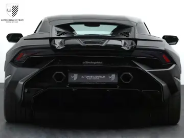 LAMBORGHINI Huracan Tecnica