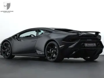 LAMBORGHINI Huracan Tecnica
