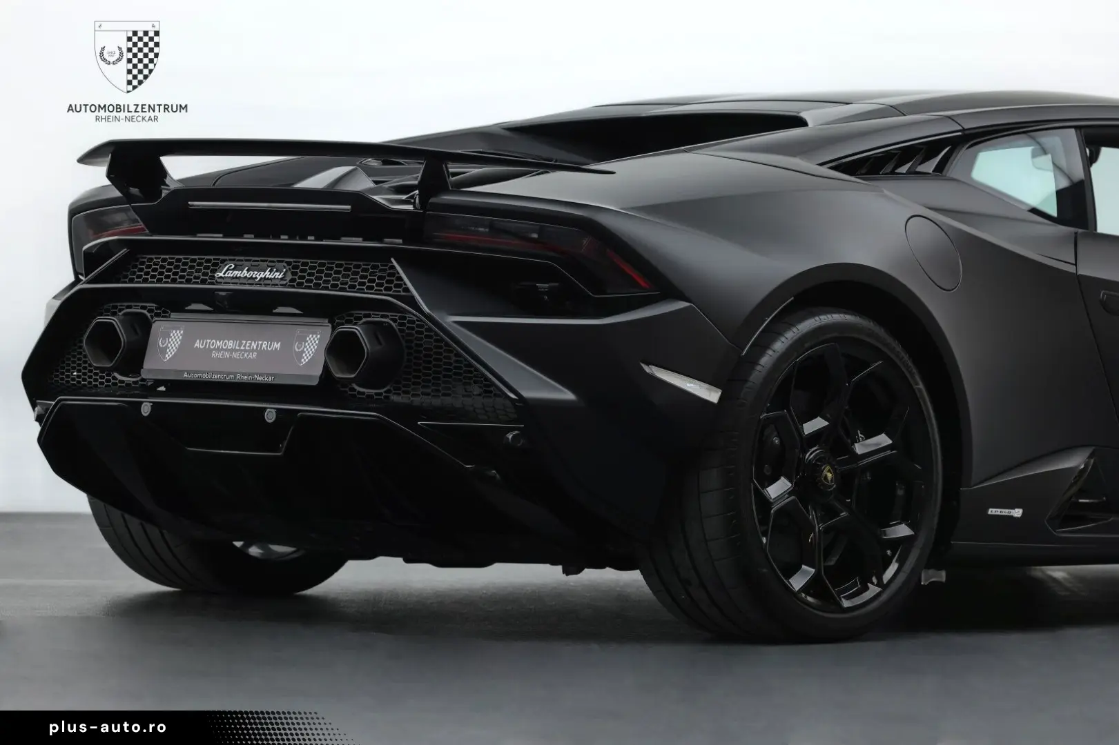 LAMBORGHINI Huracan Tecnica