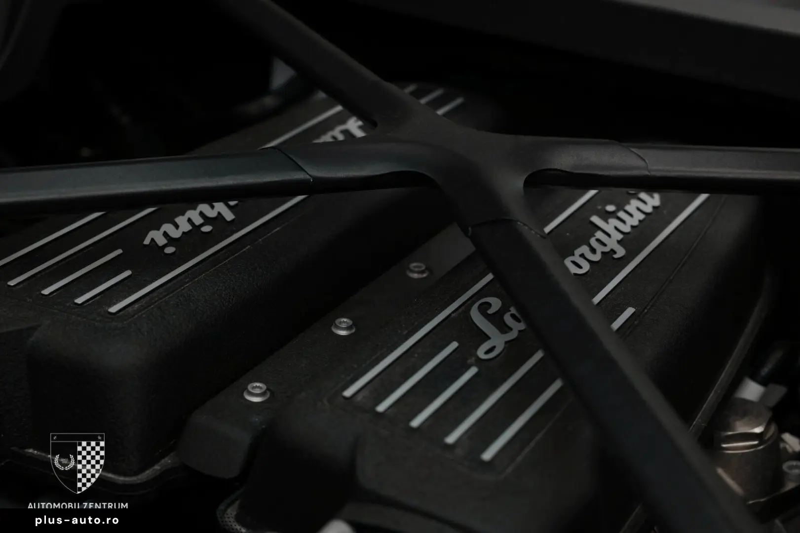 LAMBORGHINI Huracan Tecnica