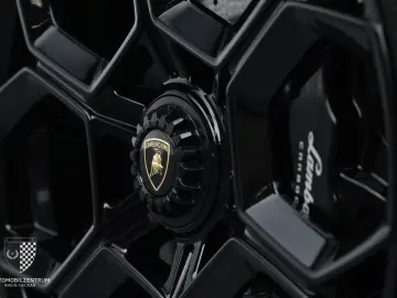 LAMBORGHINI Huracan Tecnica