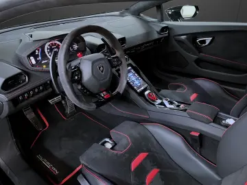LAMBORGHINI Huracan EVO RWD 60 Jahre Edition