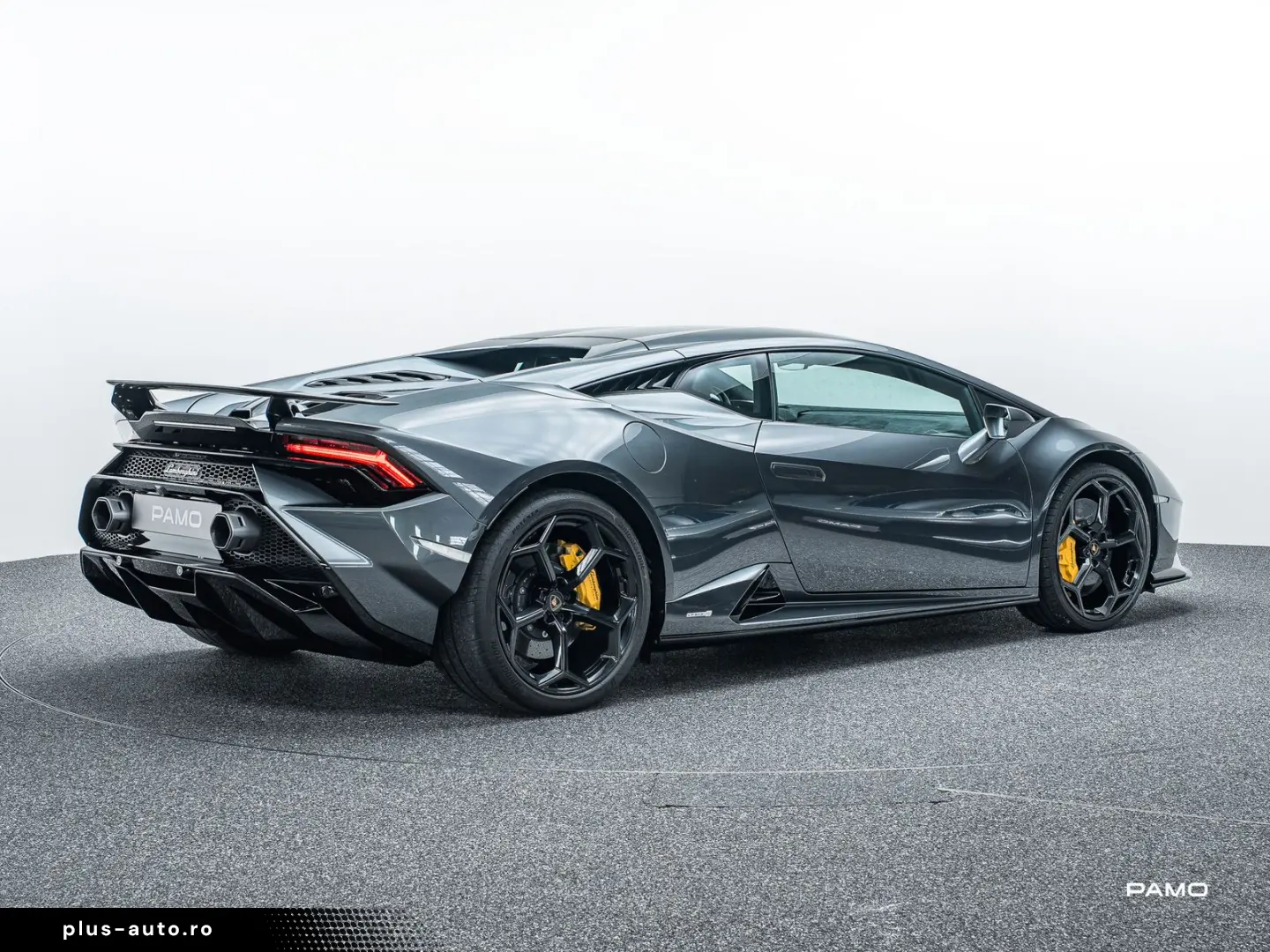 LAMBORGHINI  Huracan Tecnica   Racing Seats  Lift