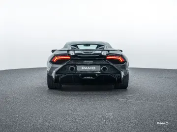 LAMBORGHINI  Huracan Tecnica   Racing Seats  Lift