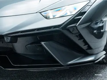LAMBORGHINI  Huracan Tecnica   Racing Seats  Lift